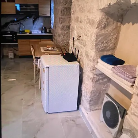 Дом отдыха Stone Tower East Mani 4
