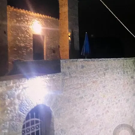 Stone Tower East Mani 4 Дом отдыха Argilia